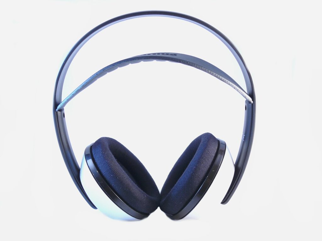 Wireless Headphones are now on Market Headphones 15600 1280 1024x768